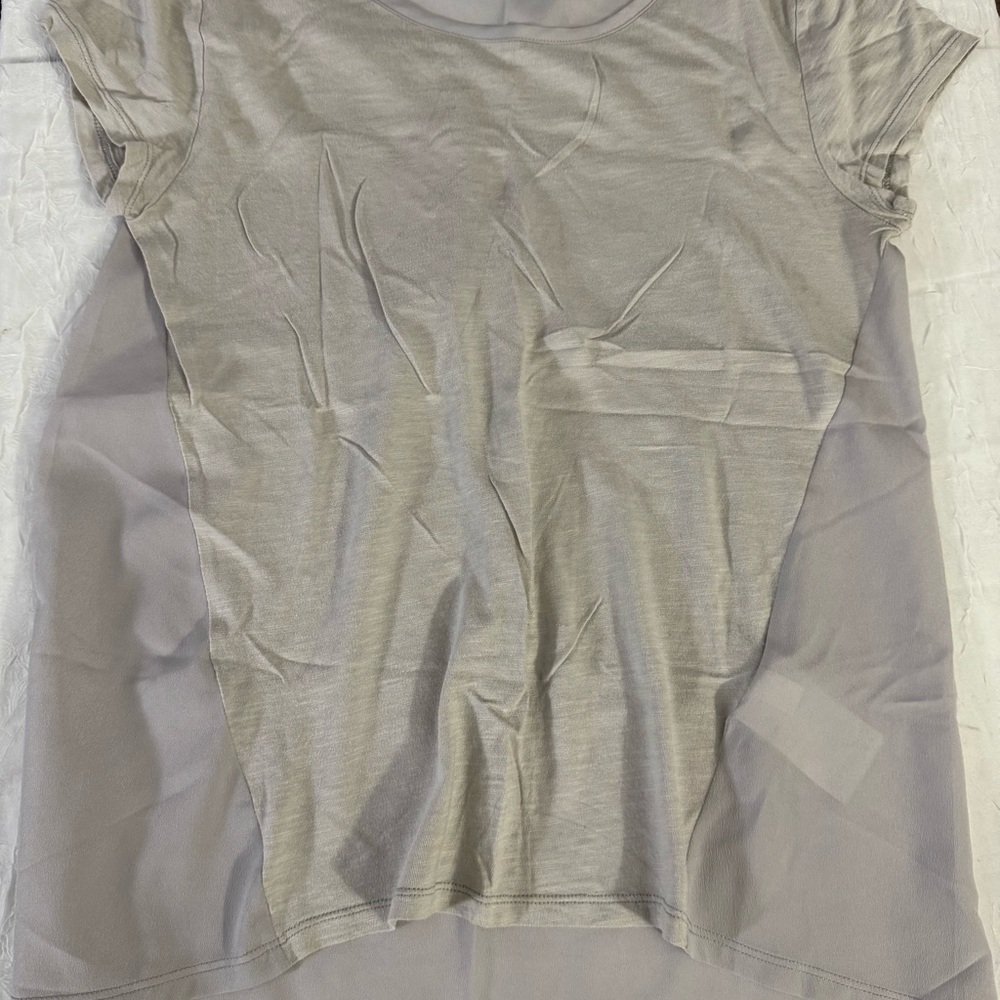 Banana Republic Light Gray Short Sleeve Top